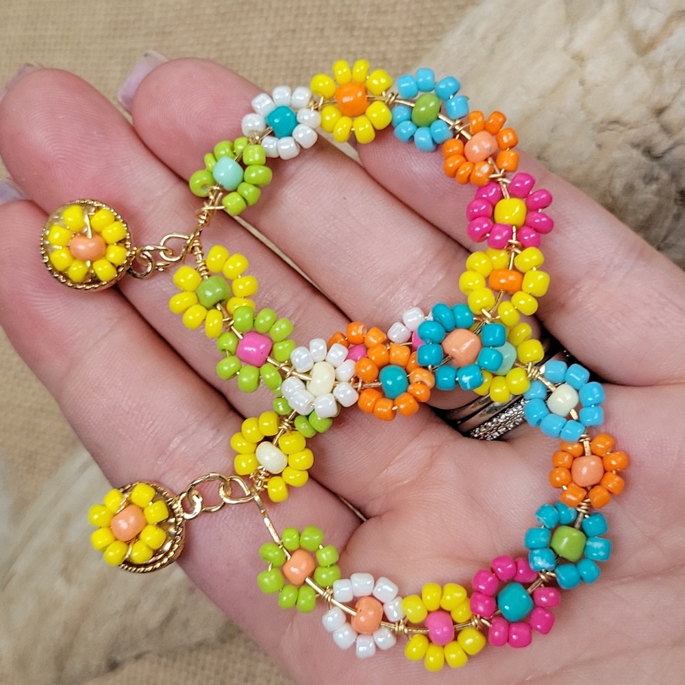 Multicolor Daisy Beaded Hoops - Picture 4 of 6